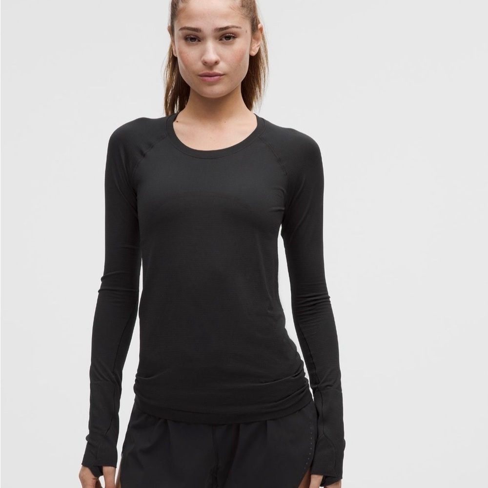 Lululemon Black Swiflty Tech (Hip Length) Long Sleeve